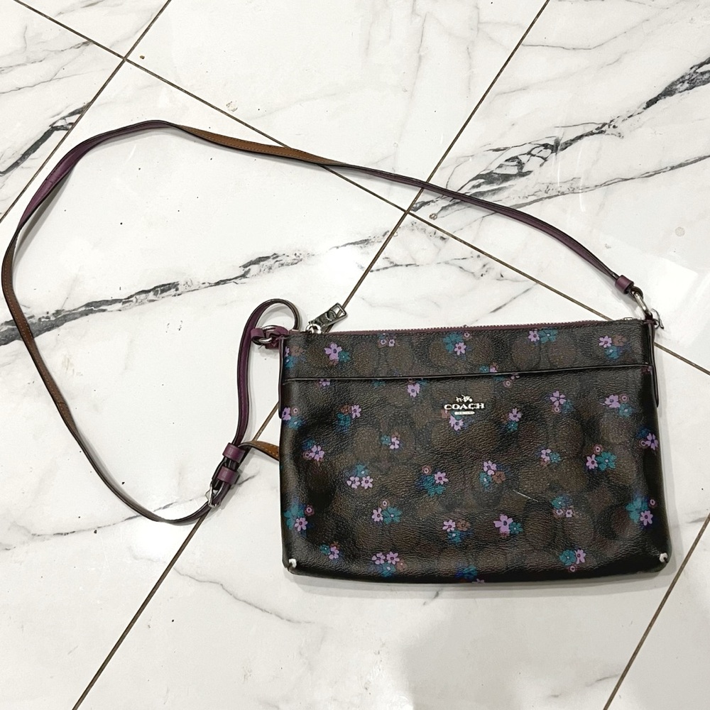 Coach | Floral Leather Purse